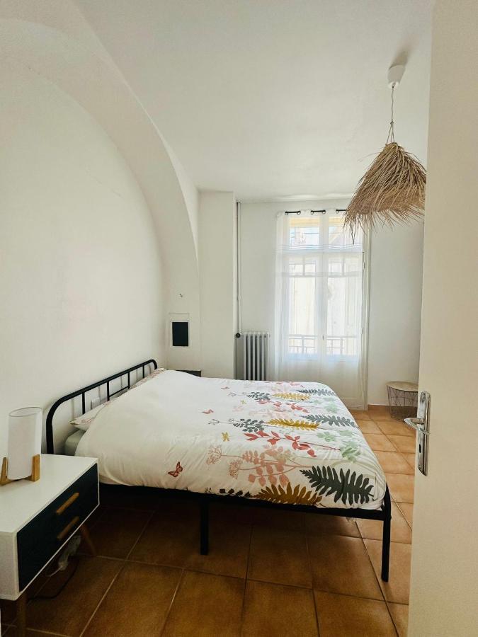 Appartement Lumineux Et Spacieux 2 Chambres Avec Parking Gratuit Dans La Rue Perpiñán Exterior foto