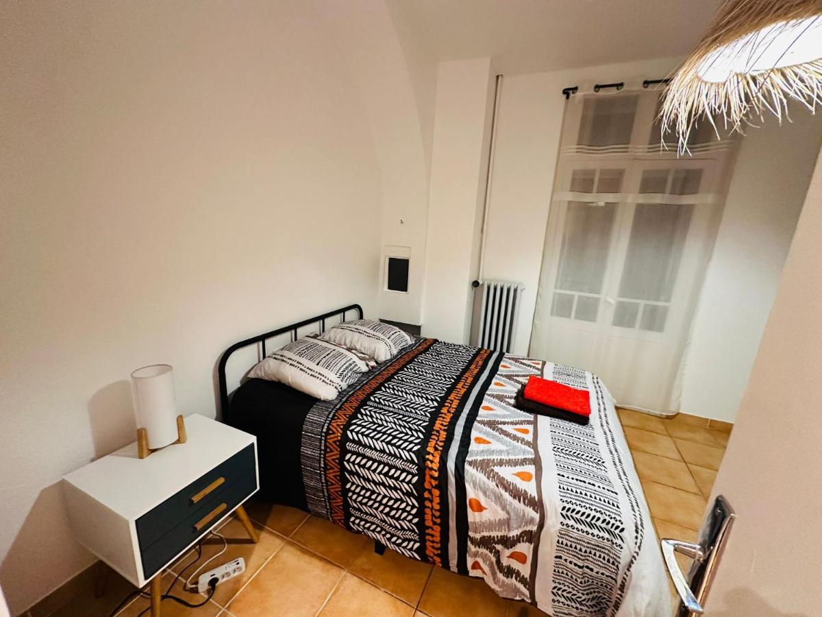 Appartement Lumineux Et Spacieux 2 Chambres Avec Parking Gratuit Dans La Rue Perpiñán Exterior foto