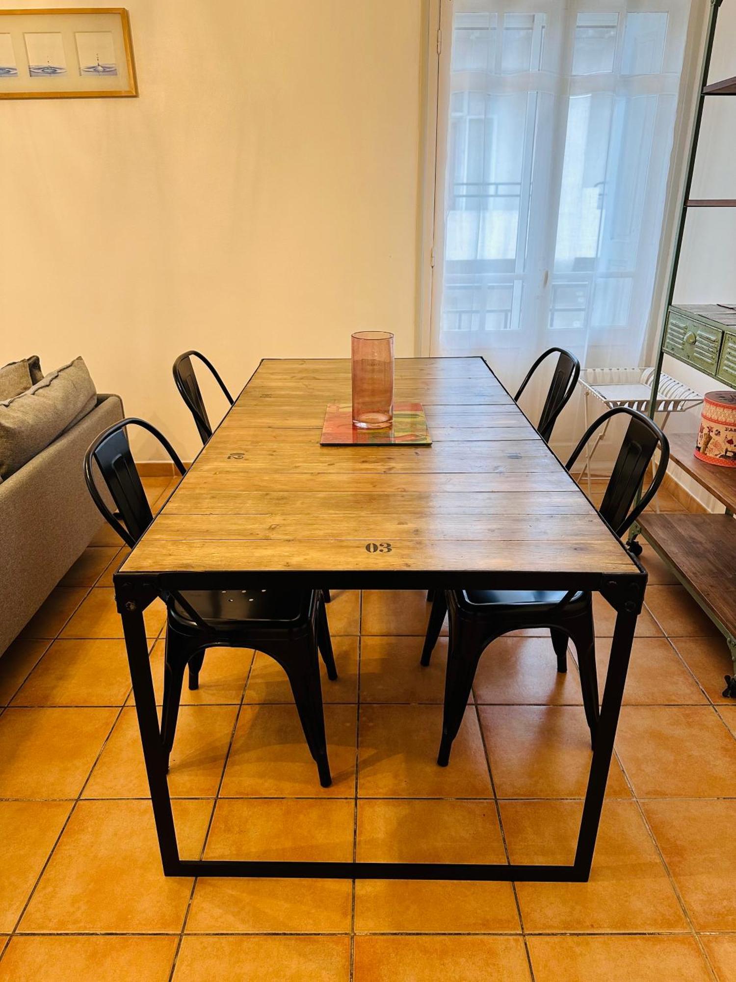 Appartement Lumineux Et Spacieux 2 Chambres Avec Parking Gratuit Dans La Rue Perpiñán Exterior foto